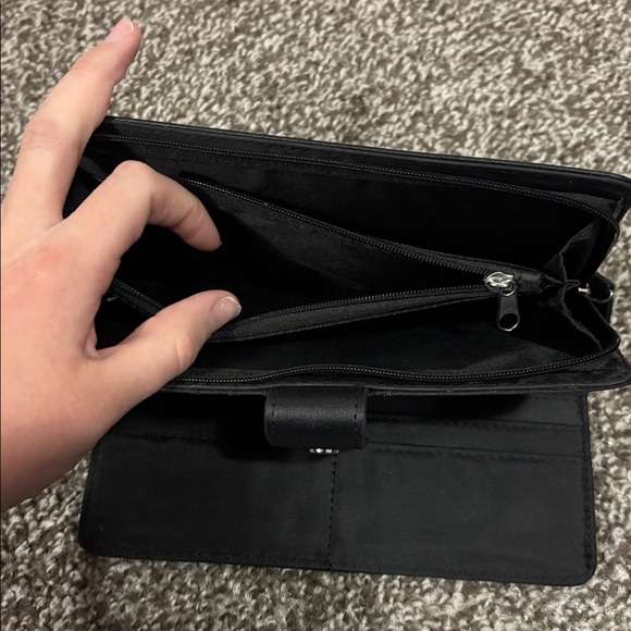 Wallet - Picture 3 of 5